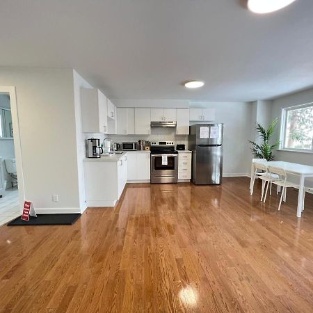 Letitia Heights !B Spacious And Quiet Private Bedroom With Shared Bathroom Barrie Eksteriør bilde